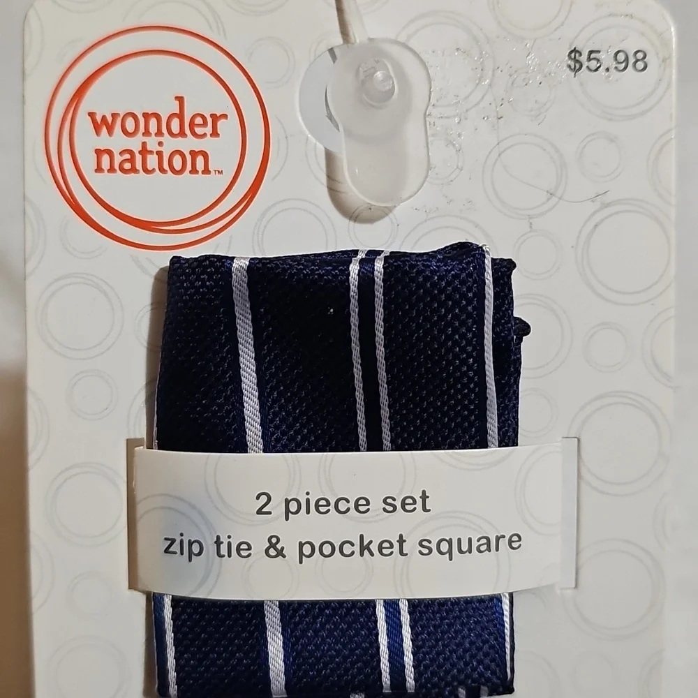 Wonder Nation Boys 2 Piece Set Zip Tie and Pocket Square Blue New